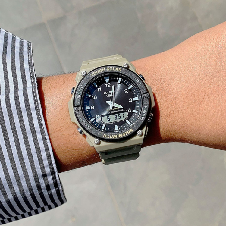 ساعت آلارم دار