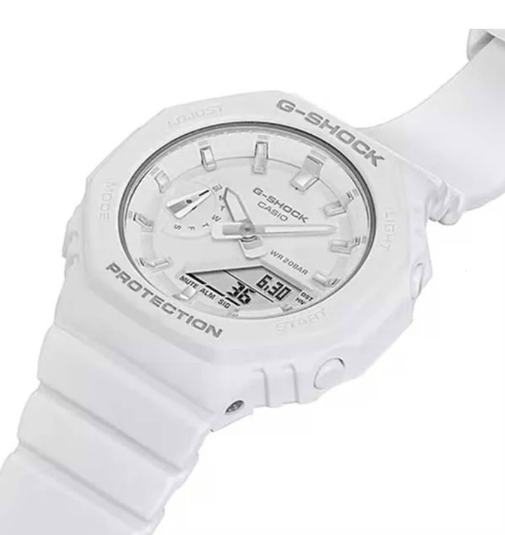 ساعت جیشاک سفید